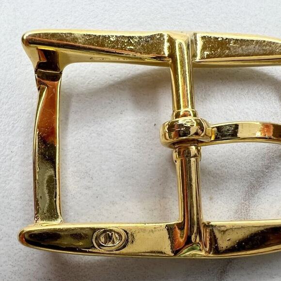 Vintage Gold Tone Simple Basic Belt Buckle for up to 1 Inch Belt - Picture 6 of 8